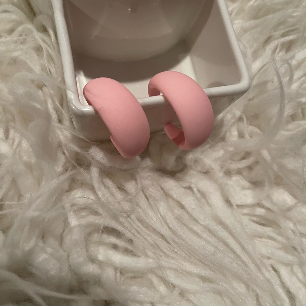 Pink Earrings - Picture 4 of 8